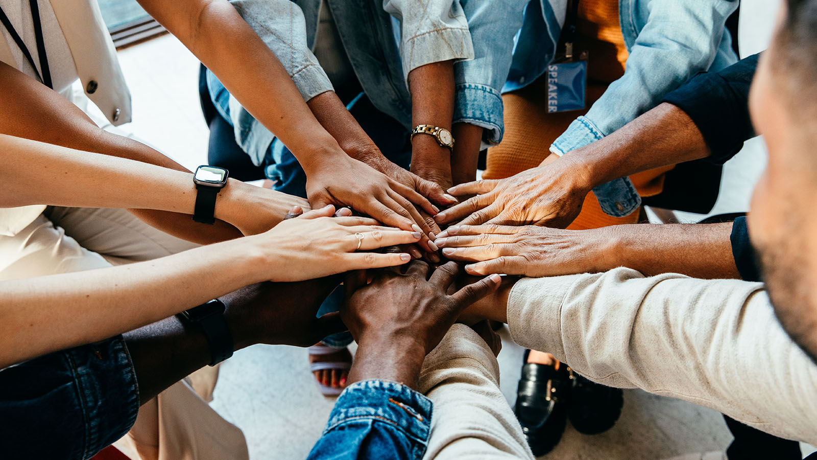 The Key to Super Teams Lies in Mutual Support